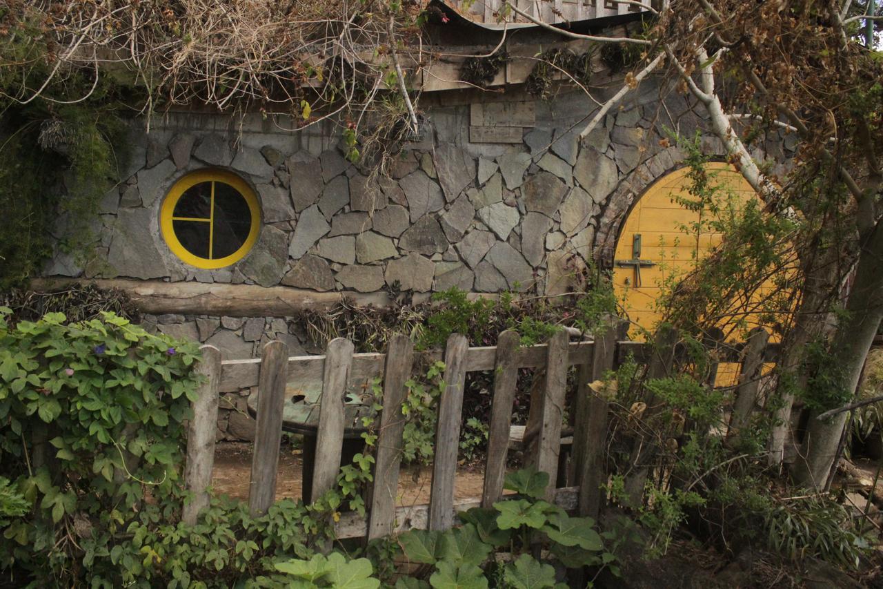 The Hobbit La Comarca Hotel Nueva San Salvador Exterior foto